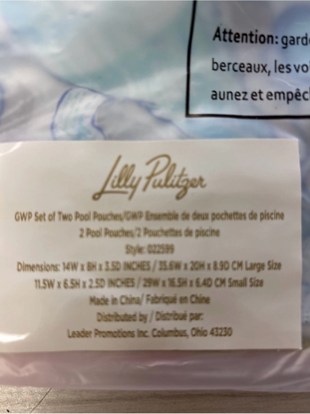 🎉Lilly Pulitzer Set, Jumbo Mercator Tote, 2 Of Pool Floats, 2 Pool Pouch - Picture 6 of 10